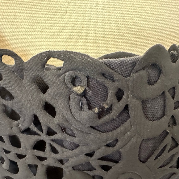 Ermanno Scervino Cotton Blend Charcoal Gray Pleated Mini Skirt- Laser Cut Detail - Picture 8 of 11